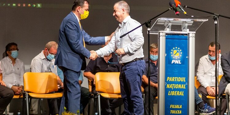 Liberalii Ludovic Orban și Florin Cîțu se atacă reciproc pentru a câștiga șefia PNL