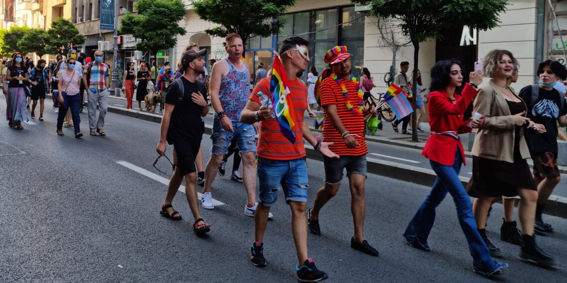 Bucharest Pride, 8000 de persoane pe Calea Victoriei. Top 20 de fotografii