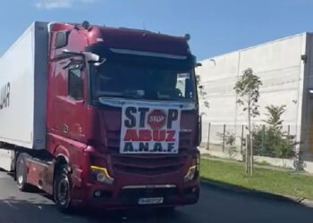 400 de transportatori protestează la Arad și Oradea împotriva impozitării retroactive a diurnelor primite de șoferi