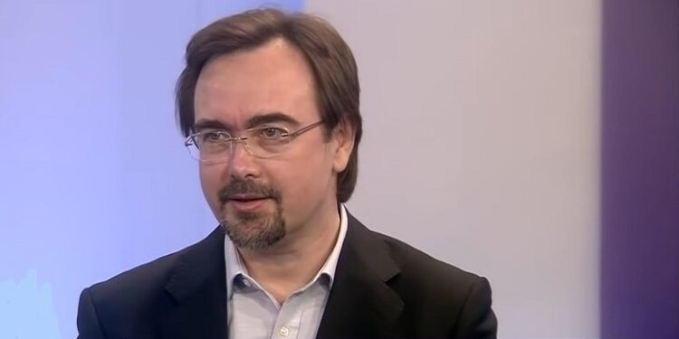 Alin Stoica, prefectul Capitalei: Purtarea măștilor este din nou obligatorie în jurul școlilor