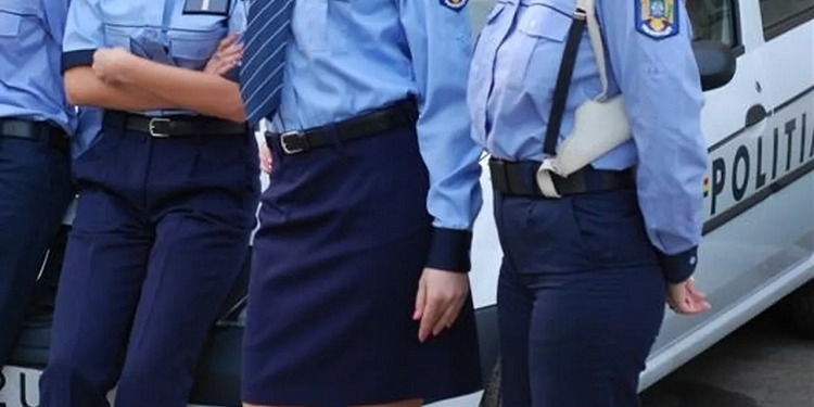 Două polițiste s-au amenințat și jignit în sediul Arestului Poliției Capitalei