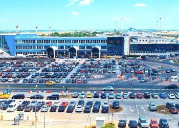 Compania Națională Aeroporturi București, controlată de oamenii ministrului Lucian Bode