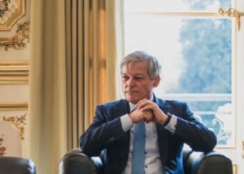 Dacian Cioloș, desemnat candidat la funcția de premier de președintele Klaus Iohannis