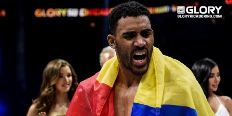 Luptătorul Benny Adegbuyi, făcut KO de croatul Antonio Plazibat la Glory Collision 3