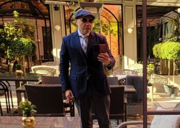 Fugarul Cristian Rizea duce o viață de lux la Chișinău și face bani din bitcoin