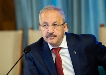Demisia lui Vasile Dîncu: „Motivez gestul meu prin perspectiva imposibilității colaborării cu Președintele României”