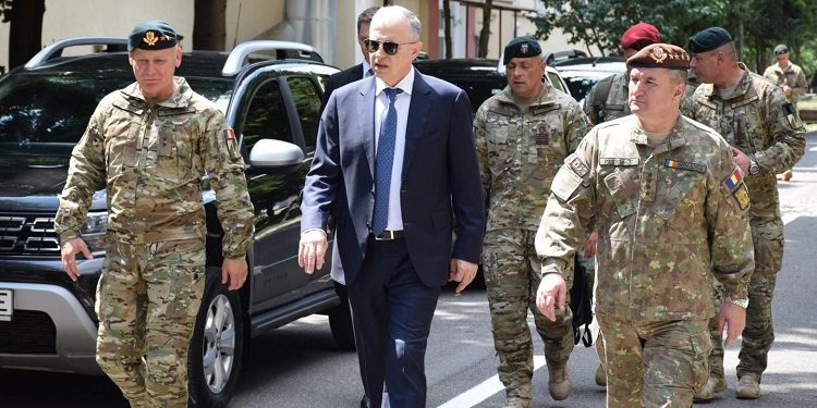 Mircea Geoană pledează pentru abandonarea „politicii pământului pârjolit”
