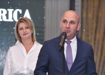 Consiliul de Supraveghere al Hidroelectrica a aprobat angajare a 280 de noi șefi, experți, economiști, ingineri și juriști