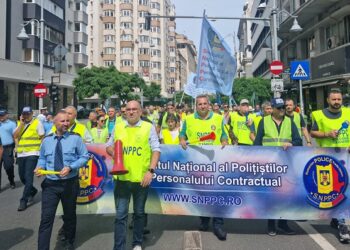 Polițiștii se pregătesc de proteste din cauza salarizării precare
