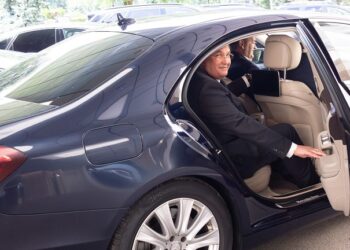 Liberalul Nicolae Ciucă a demisionat din funcția de premier. Președintele Iohannis l-a desemnat premier interimar pe Cătălin Predoiu