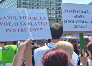 Sindicatele din educație au refuzat oferta de majorare a salariilor propusă de Guvern. Greva generală a profesorilor continuă în toată țara