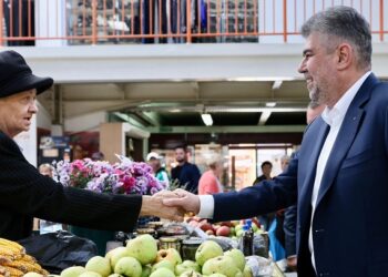 Premierul Marcel Ciolacu îl învață pe Rareș Bogdan cum să-i mintă pe români în legătură cu ceasul Rolex: „mă întreține soția și mi-a dat cadou ceasul”