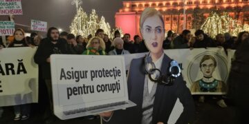 Justiție Capturată: Protestatarii din Piața Victoriei cer demisia Liei Savonea